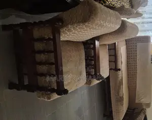 Couch(Sofa)