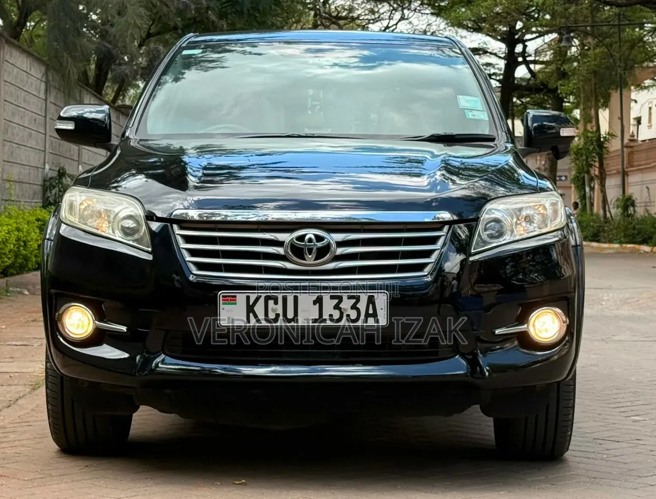 Toyota Vanguard 2012 Black