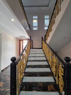 5bdrm House in Katani for rent