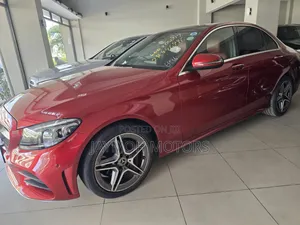 Mercedes-Benz C200 2020 Red