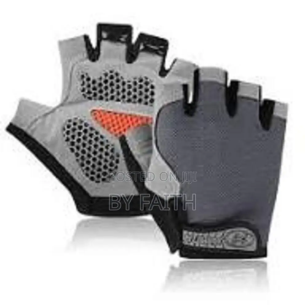 Half Finger Gym Gloves With Grip