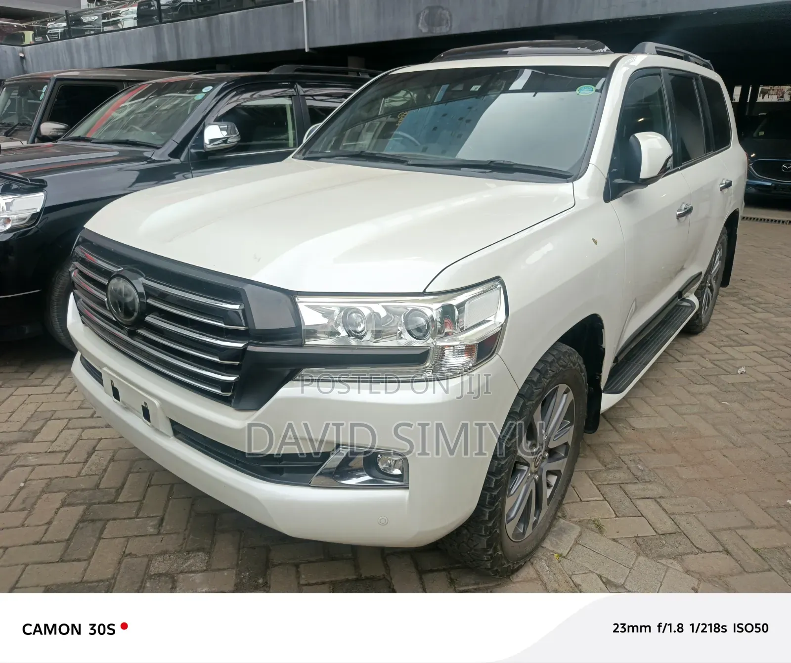 Toyota Land Cruiser 2016 Silver