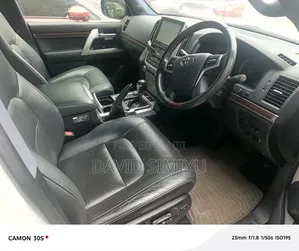 Toyota Land Cruiser 2016 Silver