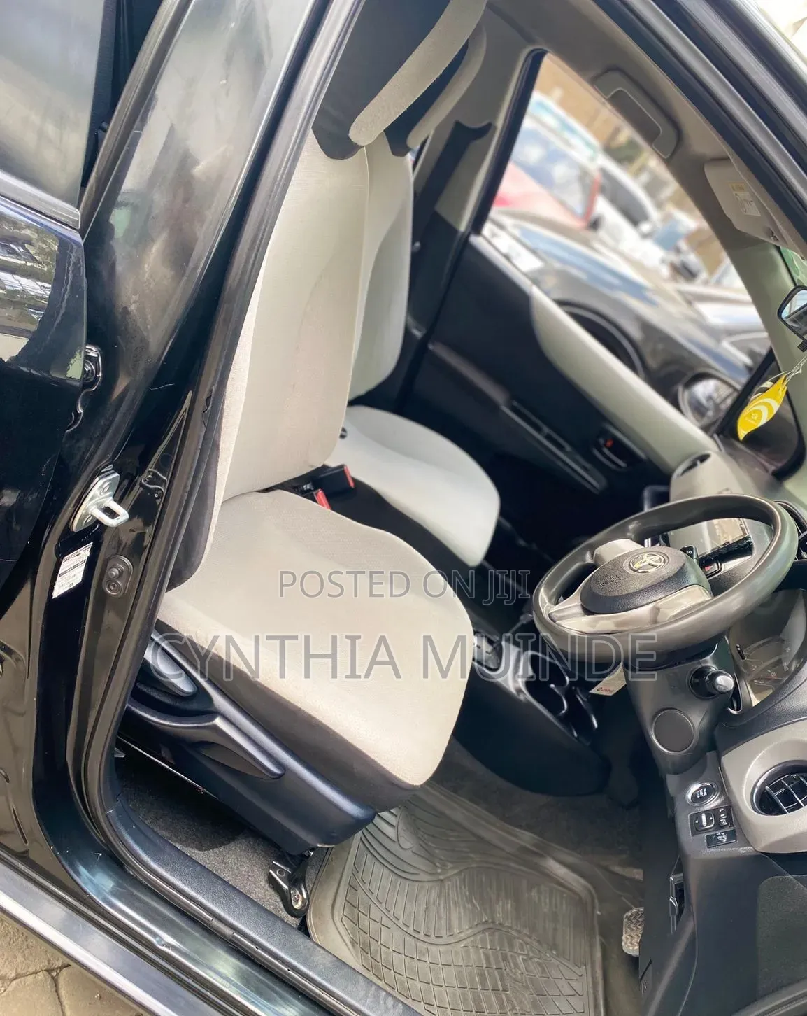 Toyota Vitz 2014 Black