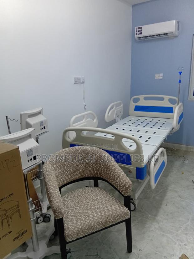 3 Crank Hospital Bed - thumbnail 2