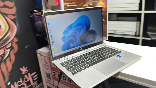 Laptop HP ProBook 430 G8 16GB Intel Core i5 SSD 512GB - thumbnail 2