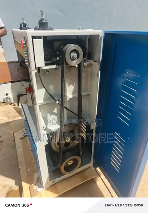Industrial Wood Thickness Planer Machine 5.5kw Mb105a
