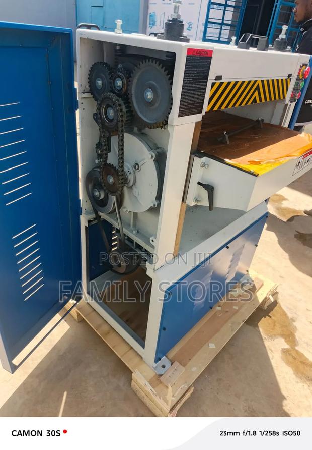Industrial Wood Thickness Planer Machine 5.5kw Mb105a - thumbnail 2