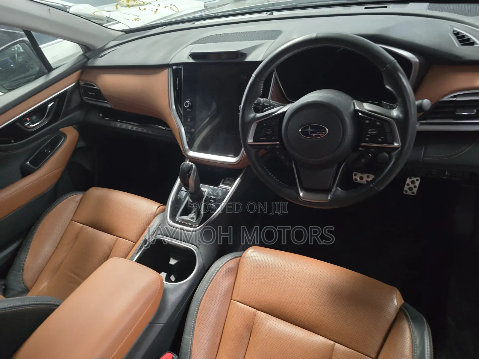 Subaru Outback 2023 Gold