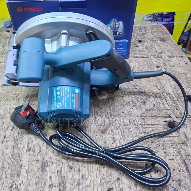 Durable Bosch 1400w Circular Saw