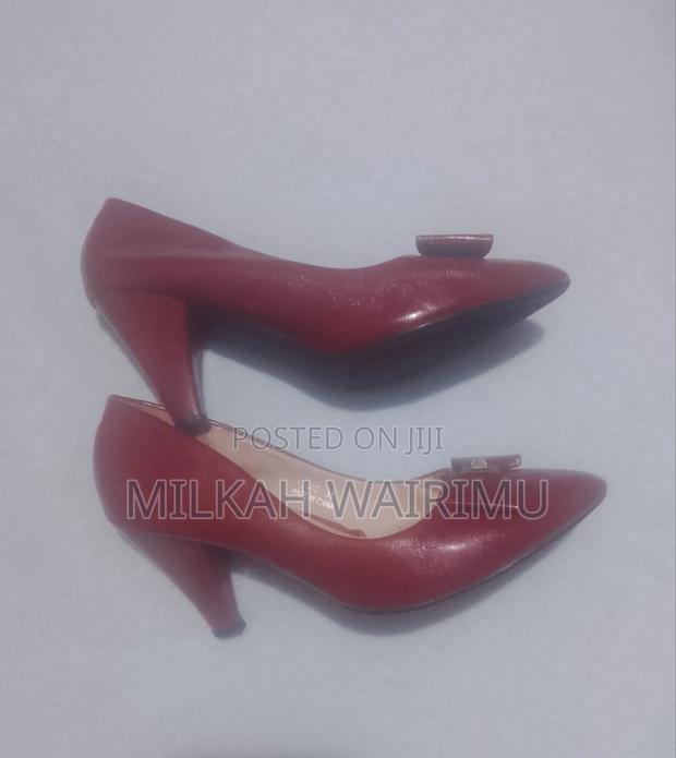 Elegant Red Ladies Heels Size 38 – Excellent Condition - thumbnail 3