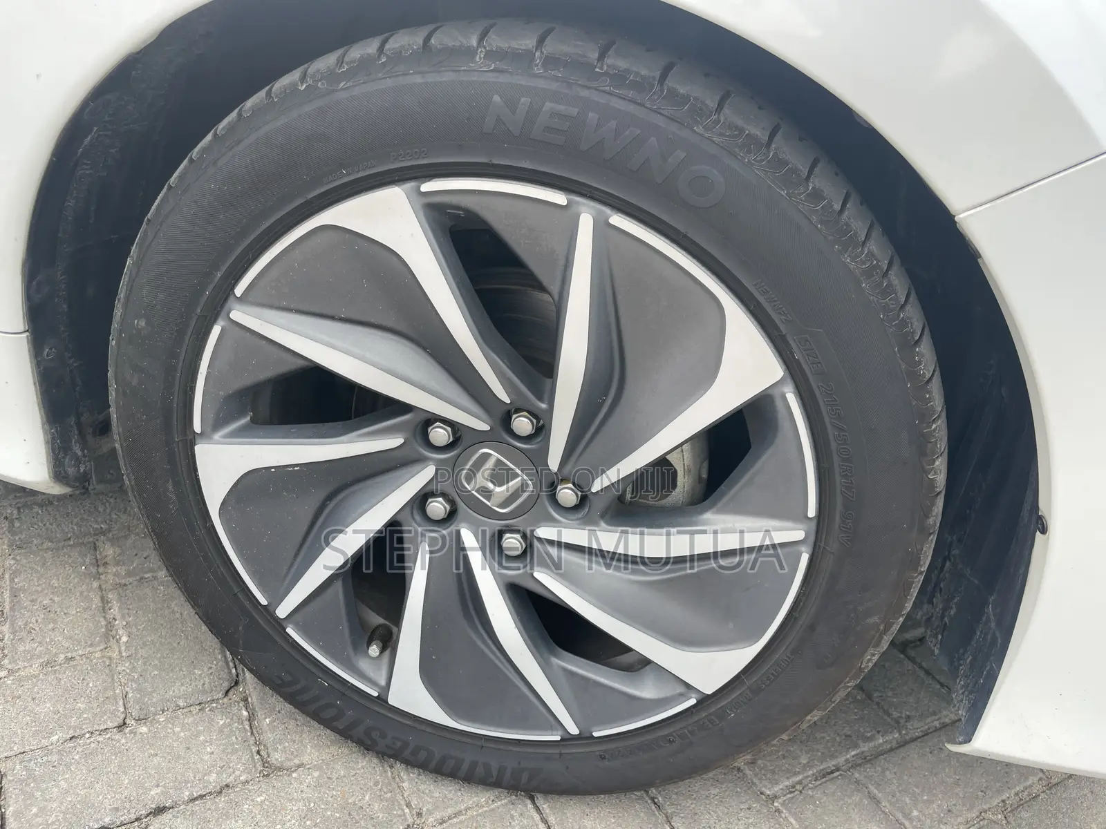Honda Insight Touring 2019 White