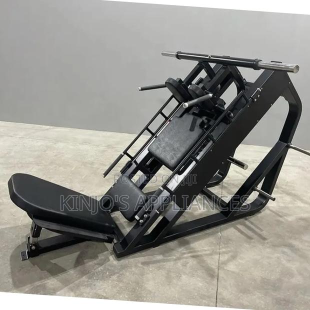 Leg Press With a Hack Squat Machine
