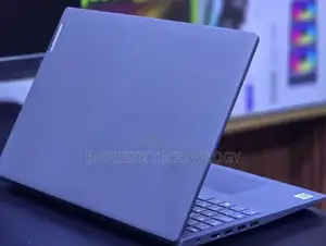 Laptop Lenovo V15 8GB Intel Core i3 SSD 256GB