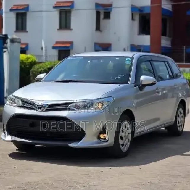 Toyota Corolla Fielder 2020 Silver