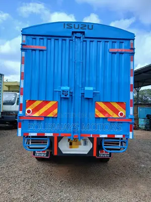 Isuzu NPR 2016