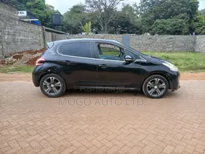 Peugeot 208 2014 Black