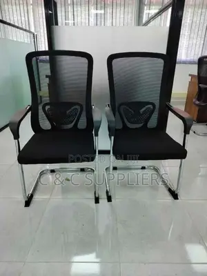 Ergonomic Medium Back Visitor Chair