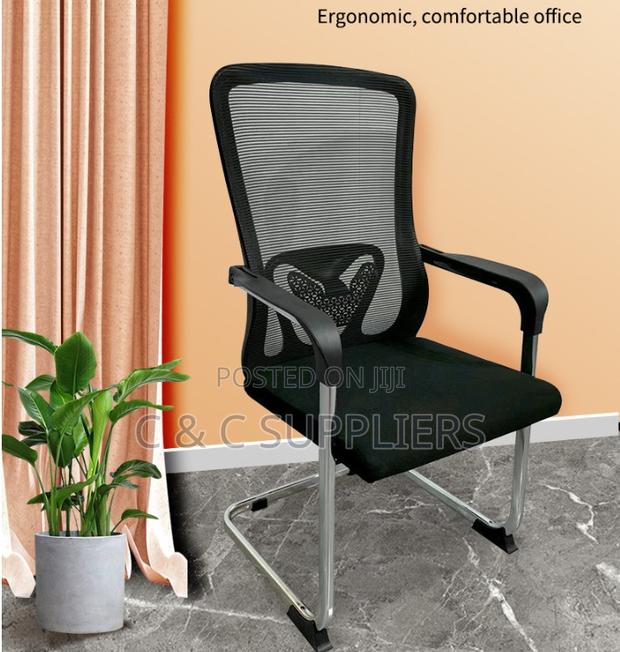 Ergonomic Medium Back Visitor Chair - thumbnail 6