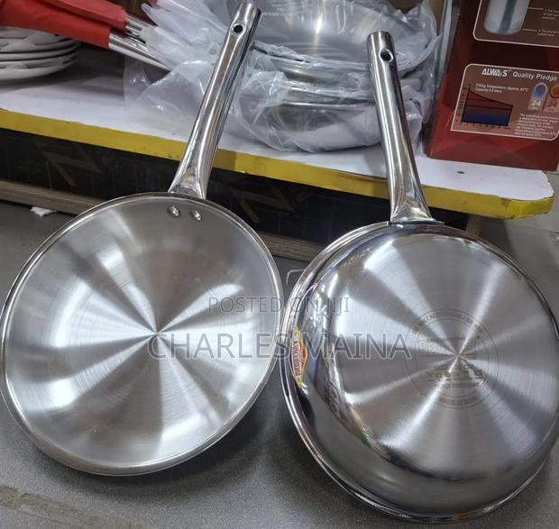 Redberry Stainless Pan
Sizes