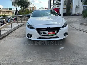 Mazda Axela 2013 White