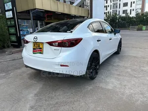 Mazda Axela 2013 White