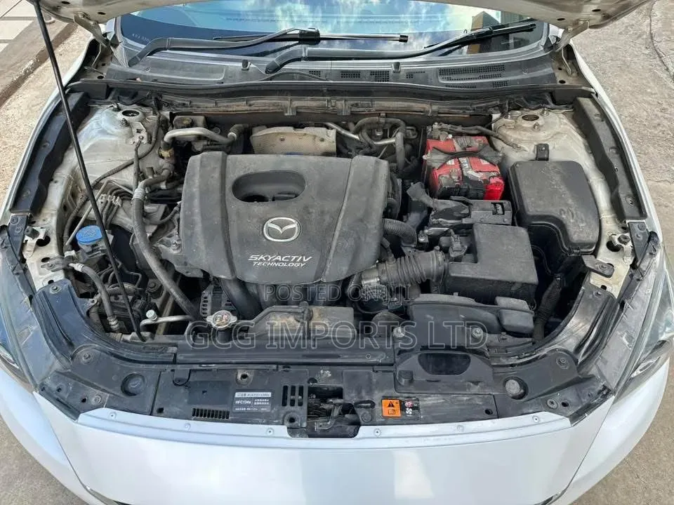 Mazda Axela 2013 White