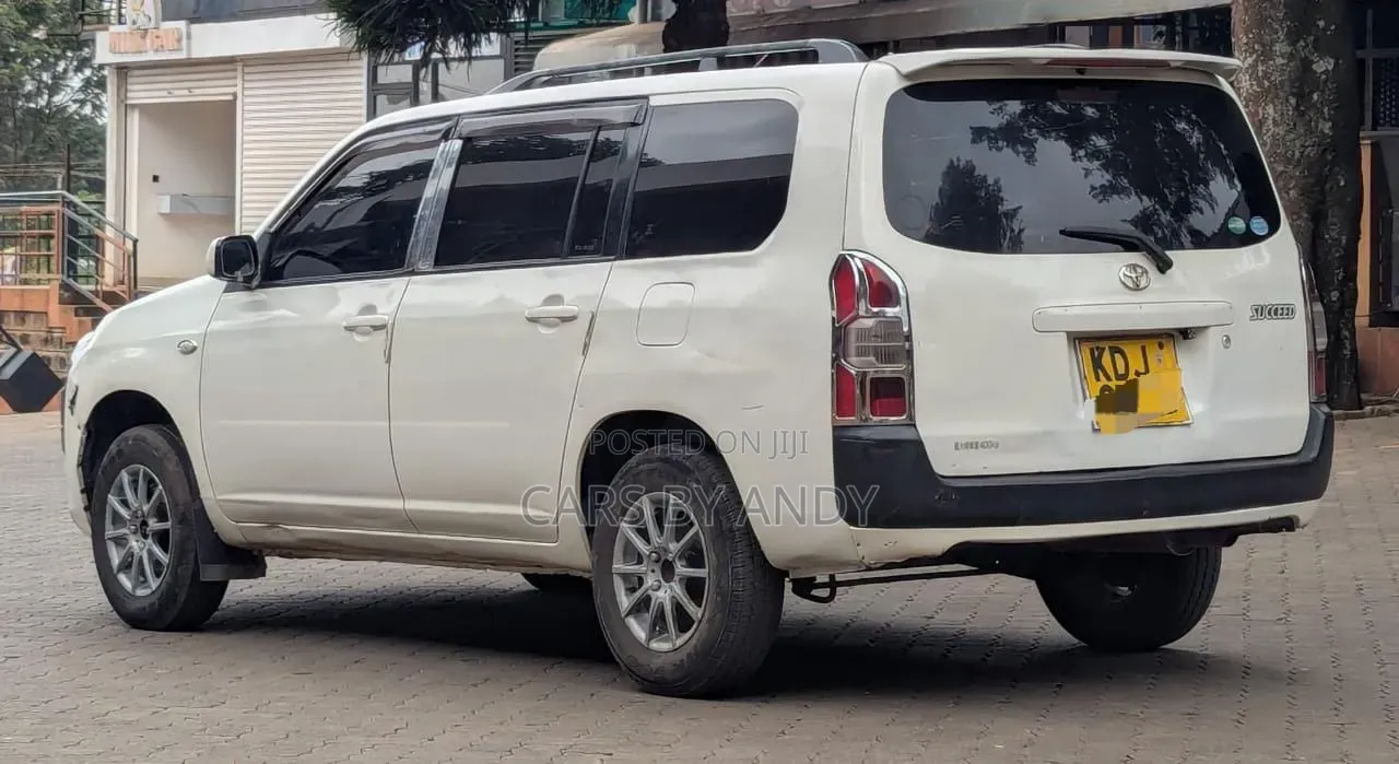 Toyota Probox 2015 White