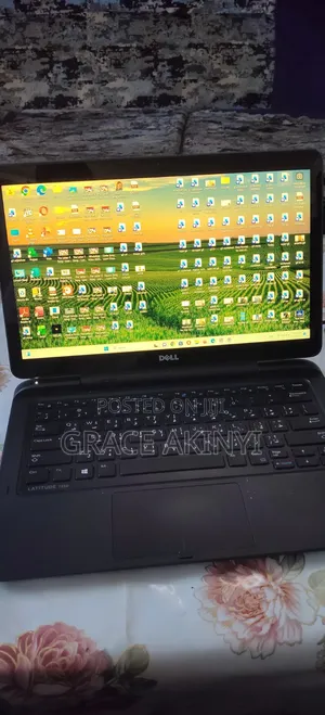 Laptop Dell Latitude 13 7350 8GB Intel Core Ultra 7 SSD 256GB