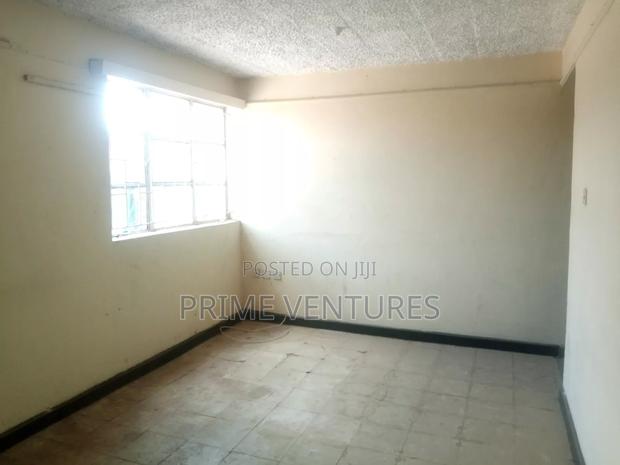 Commercial 2bdrm Apartment in Donholm/Outering Rd, Caltex for Rent