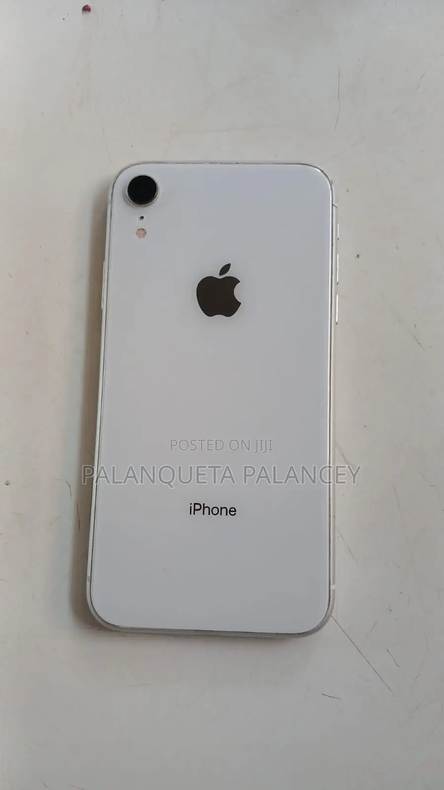 Apple iPhone XR 64 GB White