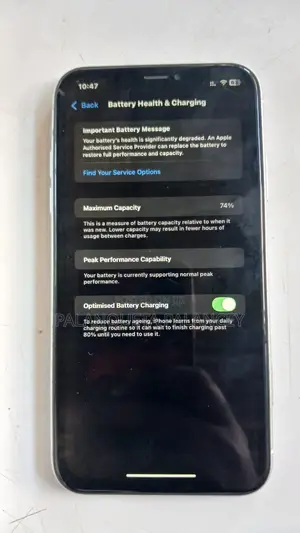 Apple iPhone XR 64 GB White
