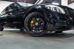 Mercedes-Benz C220 Classic 2019 Black