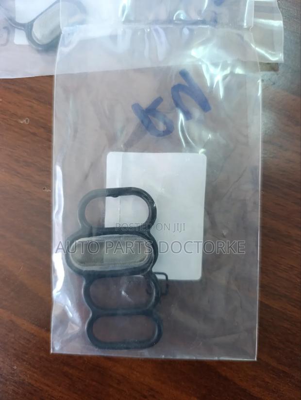 Honda Vezel 2015- 2019 Vtec Seal - thumbnail 2