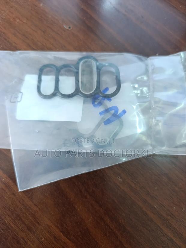 Honda Vezel 2015- 2019 Vtec Seal - thumbnail 3