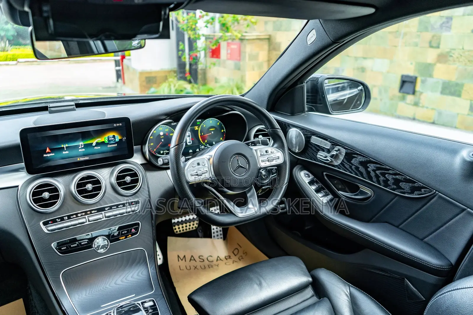 Mercedes-Benz C220 Classic 2019 Black