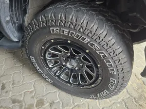 Toyota Hilux 2021 Gold