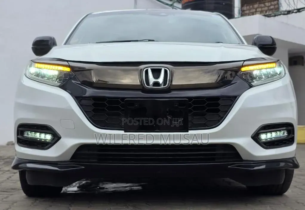 Honda Vezel 2020 White