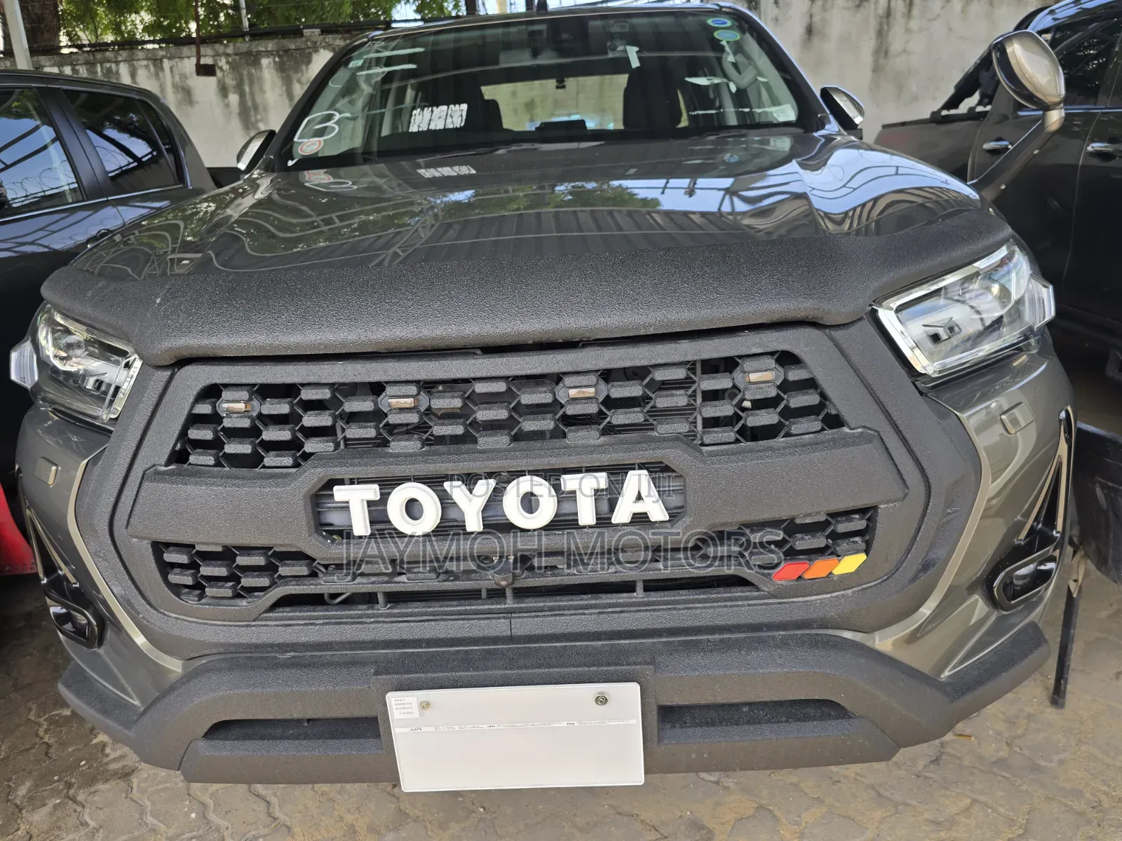 Toyota Hilux 2021 Gold