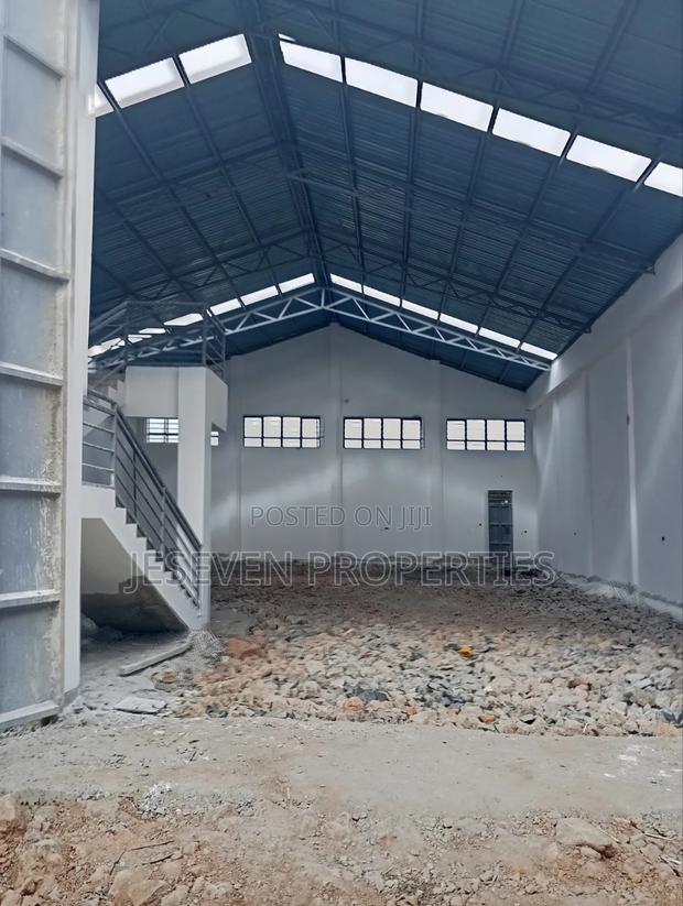 4000 SQFT Godown/Warehouse for Rent Mlolongo - thumbnail 6