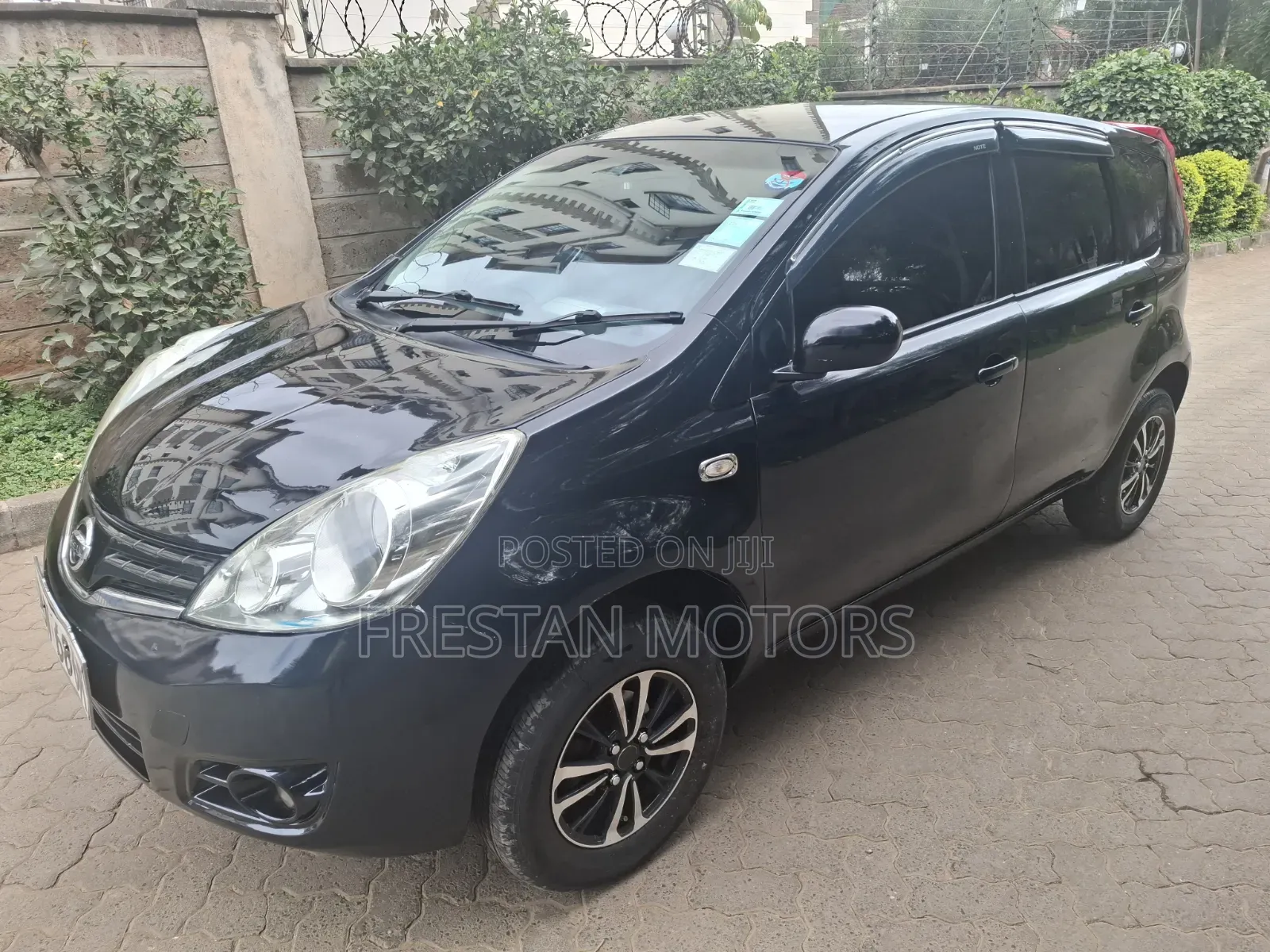 Nissan Note 2012 Black