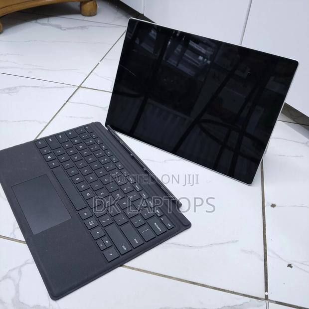 Microsoft Surface Pro 5 256 GB Silver
