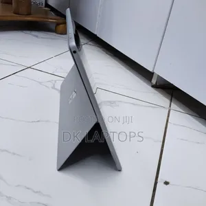 Microsoft Surface Pro 5 256 GB Silver