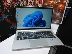 Laptop HP ProBook 440 G10 16GB Intel Core i5 SSD 512GB