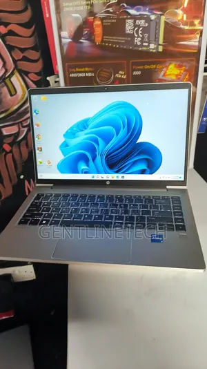 Laptop HP ProBook 440 G10 16GB Intel Core i5 SSD 512GB
