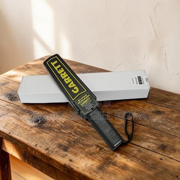 Durable Housing Garret Super Scanner Hand- Held Metal Detector Scanner