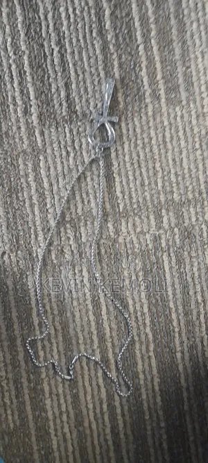 Stylish Men's Silver Cuban Link Chain
