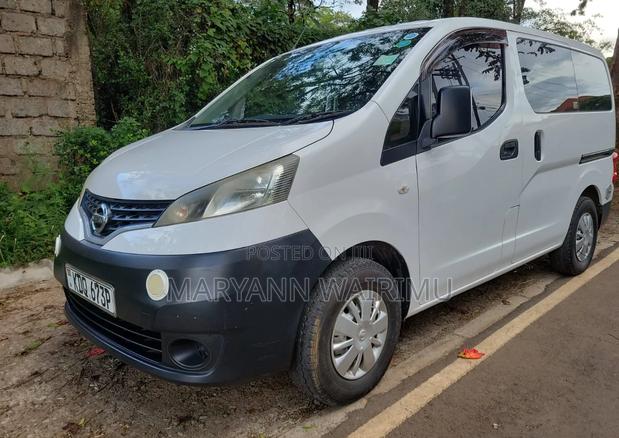 Nissan NV200 2017 White - thumbnail 4