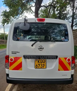 Nissan NV200 2017 White