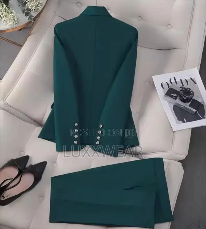 Womensuits